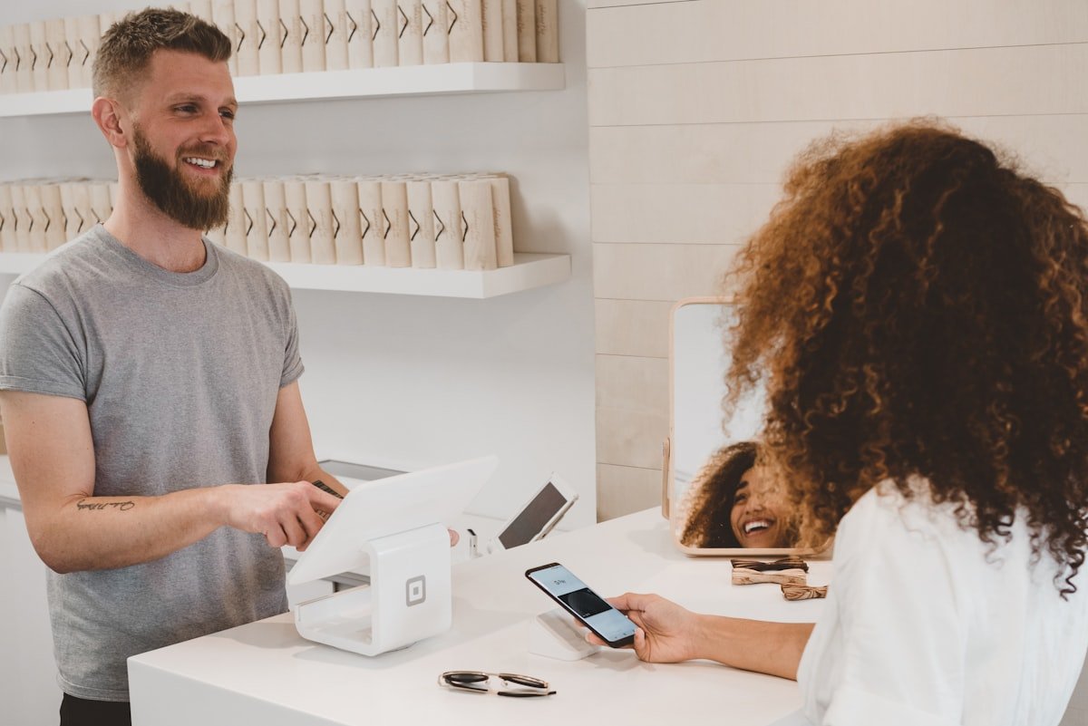 ما هو Dropshipping وكيف تبدأ بدون رأس مال 2026